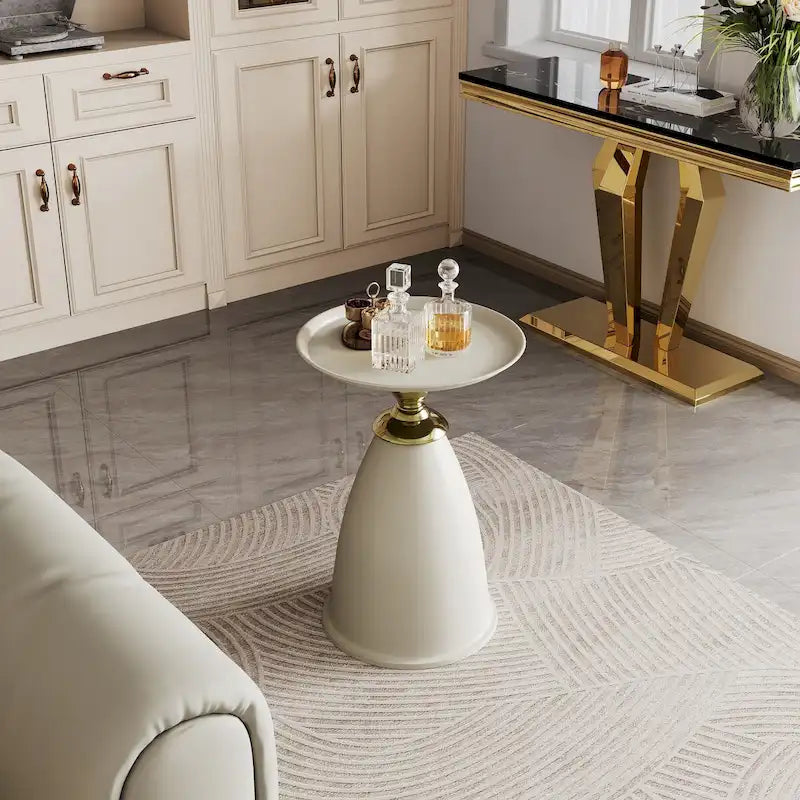 Minimalist Iron Round Side Table for Small Spaces