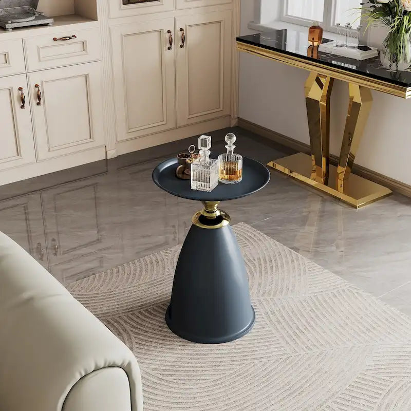 Minimalist Iron Round Side Table for Small Spaces